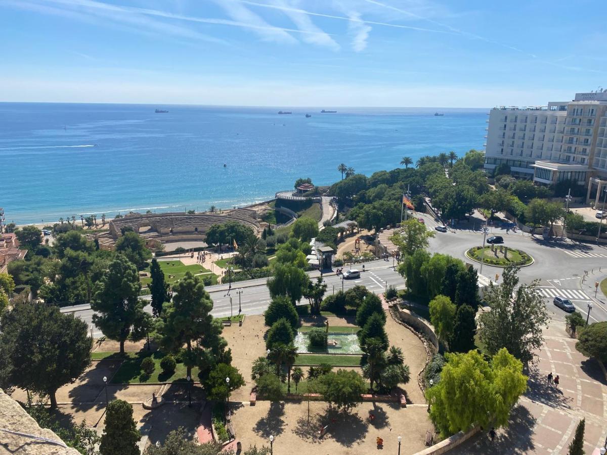 Atico Con Terraza Centro De Tarragona, Mi Refugio Apartman Kültér fotó